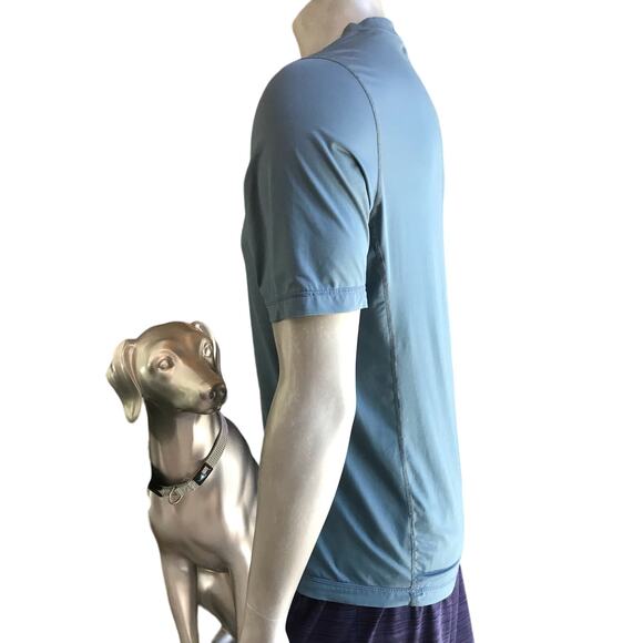 REI Blue Short Sleeve Athletic Shirt Men's Size Medium - Picture 2 of 6
